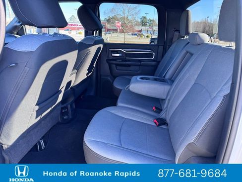 Used 2024 RAM 2500 Big Horn image 30