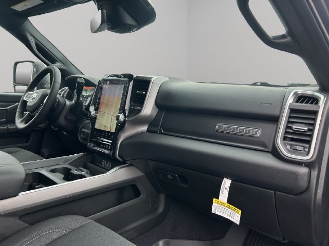 New 2026 RAM 3500 Big Horn AWD/4WD image 27