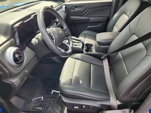 Used 2023 Chevrolet Colorado LT w/ LT Convenience Package III image 8