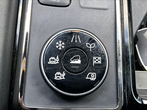 Certified 2024 Nissan Pathfinder Rock Creek AWD/4WD image 31