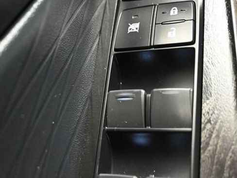 Used 2022 Lexus IS 300 w/ Premium Package RWD image 23
