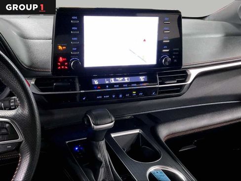 Certified 2024 Toyota Sienna XSE w/ XSE Plus Package AWD/4WD image 7