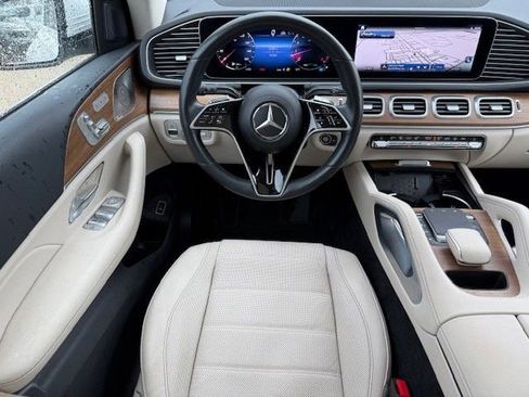 Used 2024 Mercedes-Benz GLE 450 4MATIC image 28