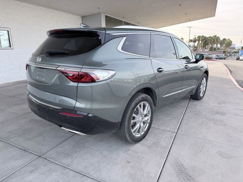 Used 2022 Buick Enclave Premium w/ Experience Buick Package image 3