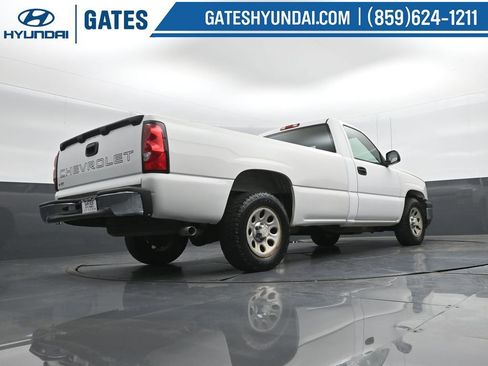 Used 2007 Chevrolet Silverado 1500 W/T image 23