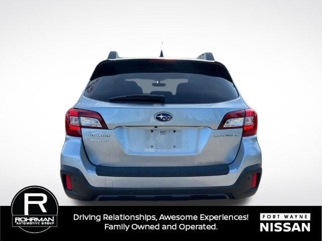 Used 2019 Subaru Outback 2.5i Limited AWD/4WD image 4