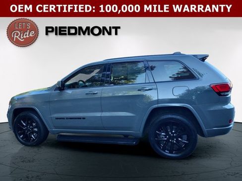 Certified 2022 Jeep Grand Cherokee Laredo X RWD image 8