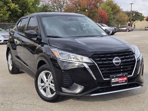Certified 2024 Nissan Kicks S image 1