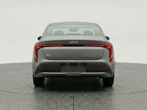 Used 2025 Kia K4 FWD image 7