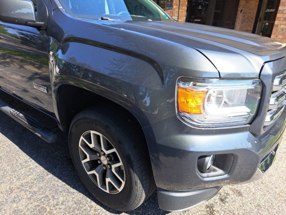 Used 2016 GMC Canyon SLE w/ All Terrain Package AWD/4WD image 15
