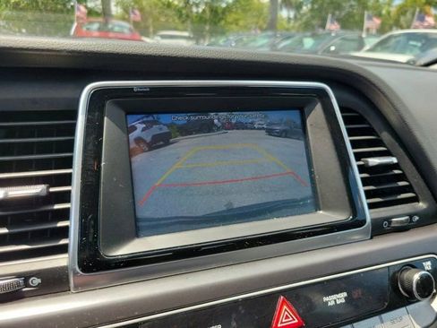 Used 2019 Hyundai Sonata SE FWD image 26
