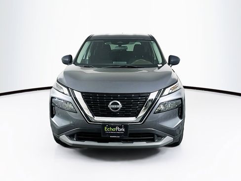 Used 2023 Nissan Rogue S AWD/4WD image 2