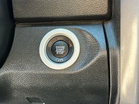 Certified 2022 RAM 1500 Classic Warlock w/ Technology Package I AWD/4WD image 35