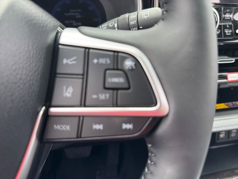 New 2026 Toyota Highlander Limited image 21