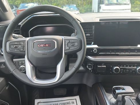 New 2026 GMC Sierra 1500 SLT w/ SLT Premium Package AWD/4WD image 15