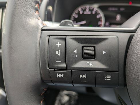 Certified 2025 Nissan Pathfinder Rock Creek AWD/4WD image 17