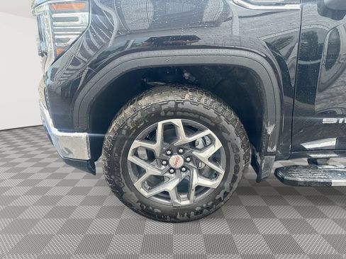 New 2026 GMC Sierra 1500 SLT w/ SLT Premium Package AWD/4WD image 30