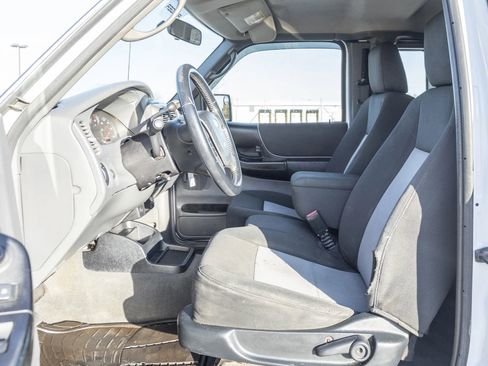 Used 2011 Ford Ranger XLT image 11