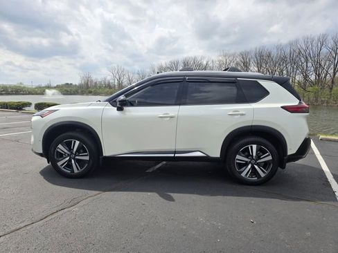 Used 2021 Nissan Rogue Platinum image 7