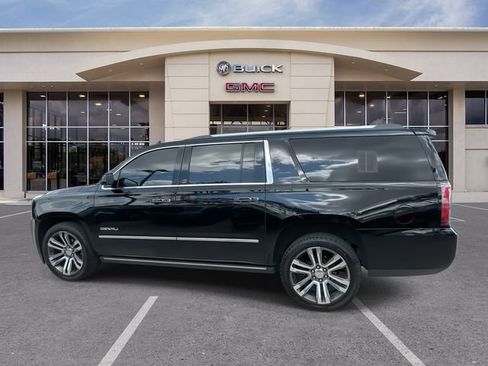 Used 2018 GMC Yukon XL Denali w/ Denali Ultimate Package image 9