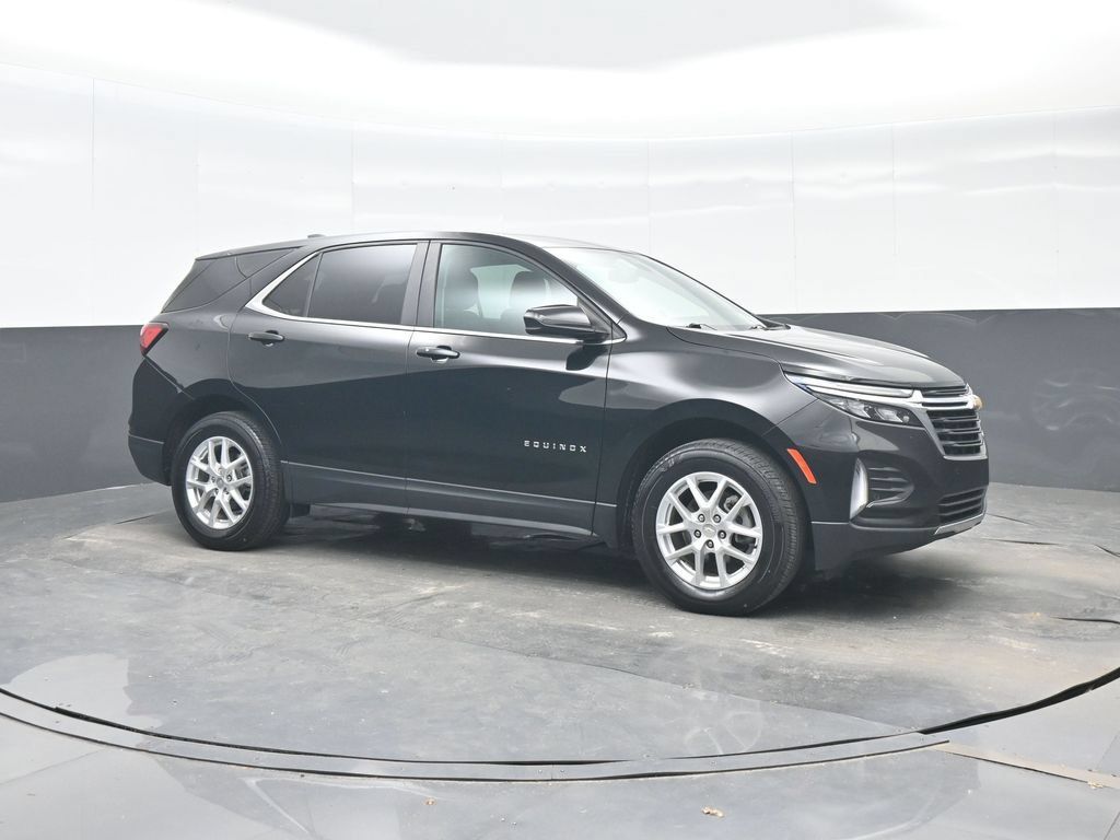 Used 2024 Chevrolet Equinox LT AWD/4WD image 8