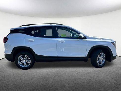 Used 2023 GMC Terrain SLE w/ Driver Convenience Package AWD/4WD image 18