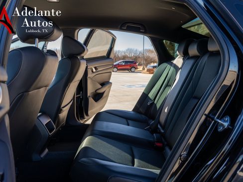 Used 2022 Honda Accord Sport image 7