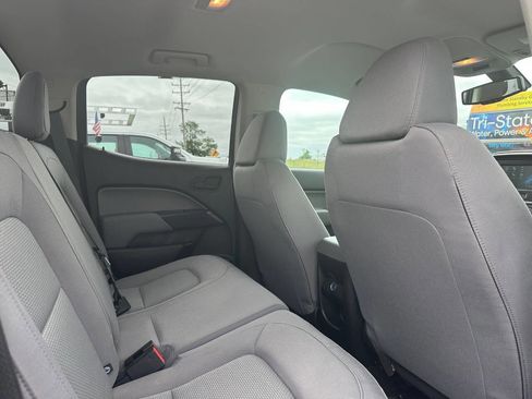 Used 2017 Chevrolet Colorado W/T w/ WT Convenience Package AWD/4WD image 17