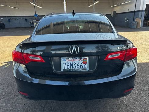 Used 2013 Acura ILX w/ Technology Package FWD image 17