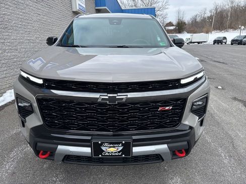 New 2026 Chevrolet Traverse Z71 w/ Enhanced Driving Package image 2