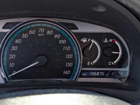 Used 2010 Toyota Venza AWD image 33