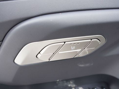 New 2027 Kia Telluride S image 15