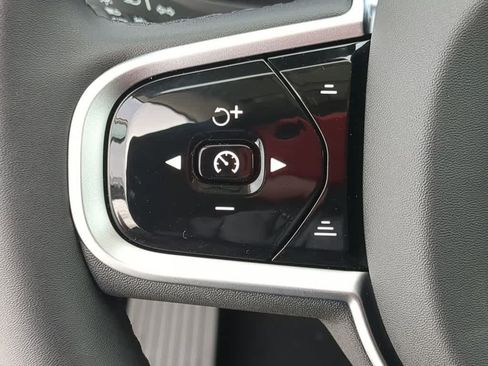 Certified 2026 Volvo XC60 T8 Plus w/ Protection Package Premier AWD/4WD image 43