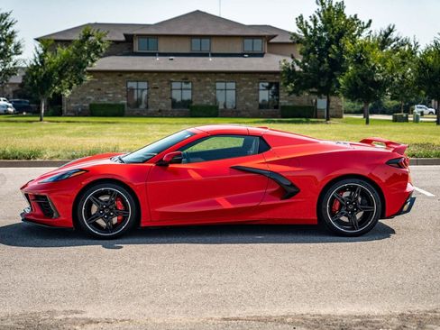 Used 2021 Chevrolet Corvette Stingray Premium Conv w/ Battery Protection Package RWD image 8