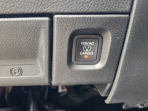 Used 2021 RAM 2500 Laramie AWD/4WD image 29