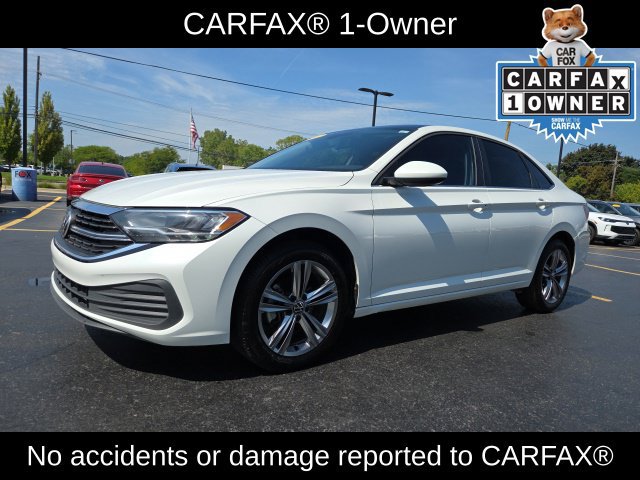 Used 2022 Volkswagen Jetta SE FWD image 3