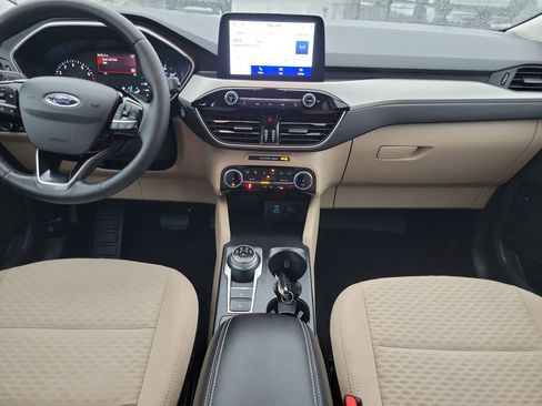 Certified 2022 Ford Escape SE w/ Convenience Package AWD/4WD image 15