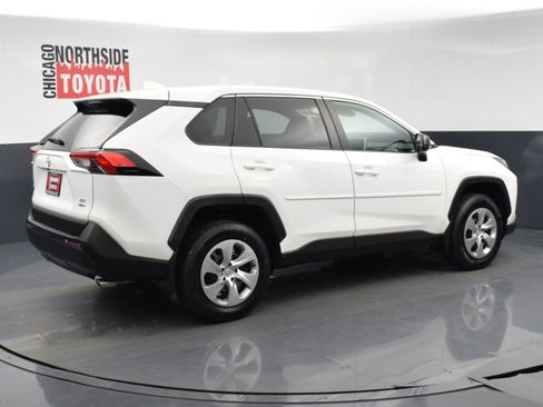 Used 2023 Toyota RAV4 LE image 4