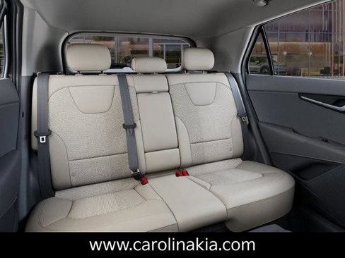 New 2026 Kia Niro EX image 16