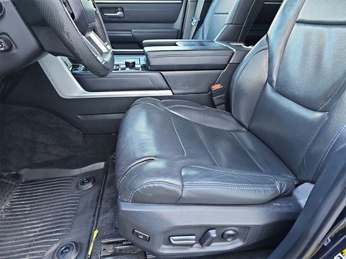 Used 2023 Toyota Tundra Platinum image 18