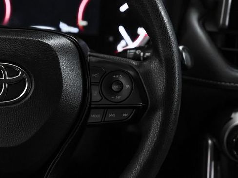 Used 2023 Toyota RAV4 XLE image 18