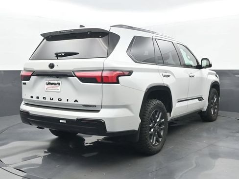 Used 2025 Toyota Sequoia Platinum AWD/4WD image 6