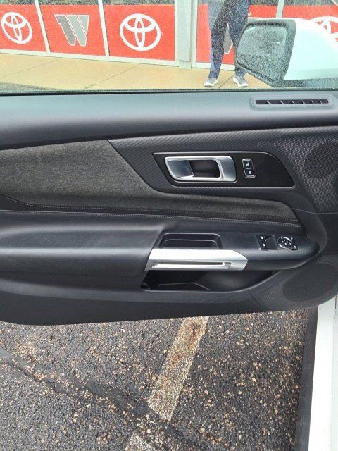 Used 2024 Ford Mustang Coupe RWD image 11