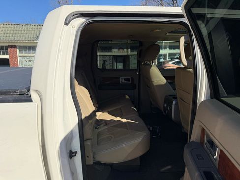 Used 2009 Ford F150 XLT image 14