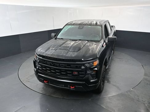 Used 2023 Chevrolet Silverado 1500 Custom Trail Boss AWD/4WD image 30