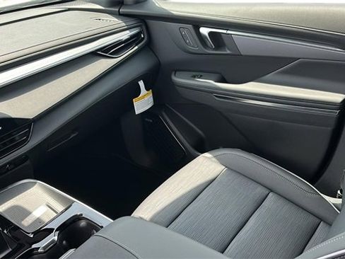 New 2025 Buick Enclave Sport Touring w/ Power Package image 17