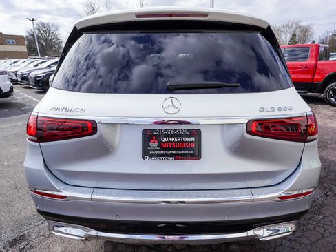 Used 2023 Mercedes-Benz Maybach GLS 600 4MATIC image 5