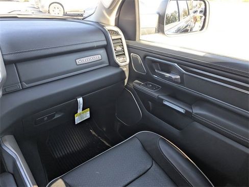 Used 2022 RAM 1500 Laramie image 16