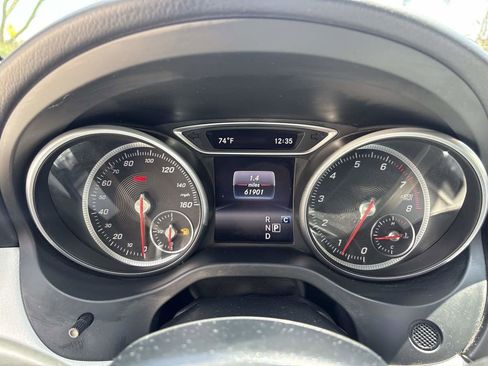 Used 2018 Mercedes-Benz CLA 250 image 24