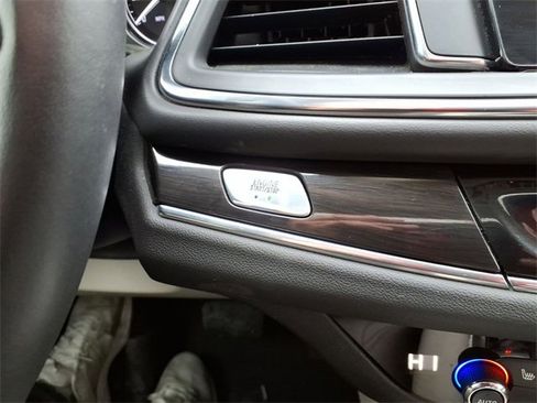 Certified 2023 Buick Enclave Essence w/ Experience Buick Package image 17